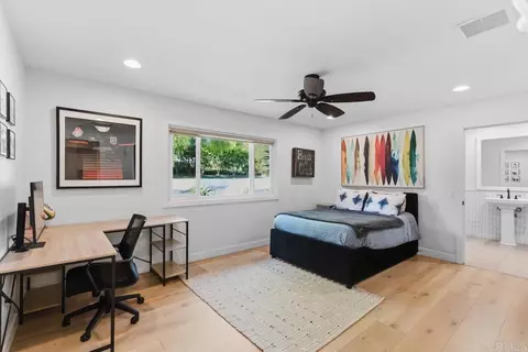 Bedroom - 19660 Elfin Gln, Escondido, CA 92029 photo 5 of 7