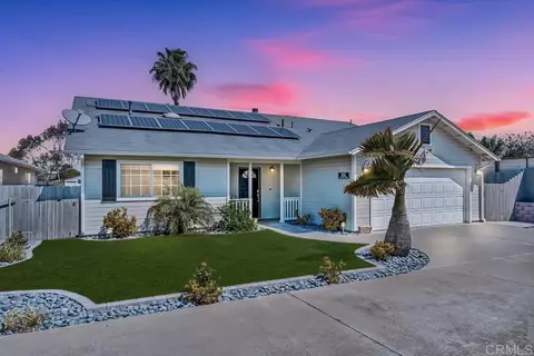5151 Comanche Dr, La Mesa, CA 91942