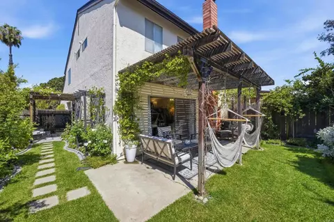 8979 Capcano Rd, San Diego, CA 92126