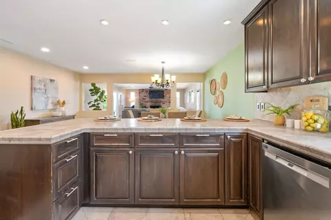 Kitchen - 680 Arthur Ave, Oceanside, CA 92057 photo 3 of 7