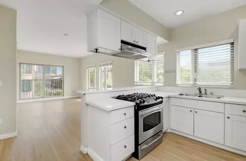 450 J #4131, San Diego, CA 92101