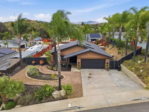 View/Area - 12661 Ridgeton Dr, Lakeside, CA 92040 photo 3 of 5