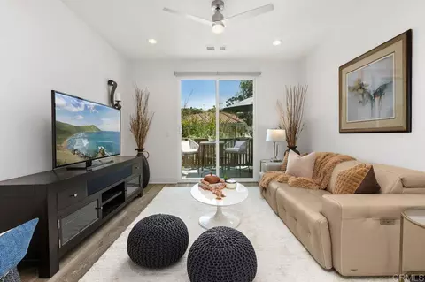 Living - 3312 Telaga Rd, Carlsbad, CA 92010 photo 7 of 7