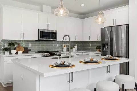 Kitchen - 3312 Telaga Rd, Carlsbad, CA 92010 photo 4 of 5