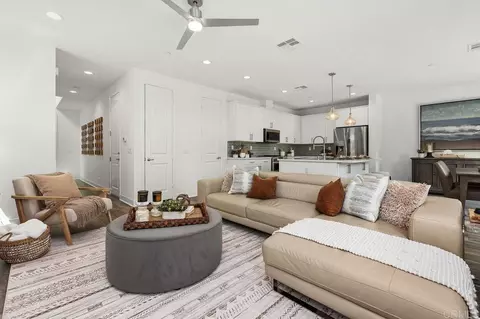 Living - 3312 Telaga Rd, Carlsbad, CA 92010 photo 5 of 7