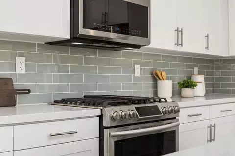 Kitchen - 3312 Telaga Rd, Carlsbad, CA 92010 photo 5 of 5