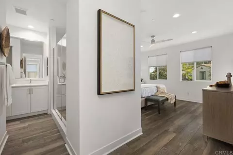Entry Way - 3312 Telaga Rd, Carlsbad, CA 92010 photo 2 of 2