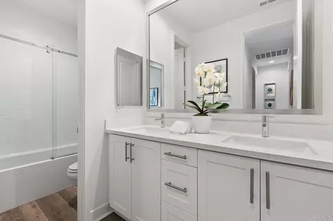Bath - 3312 Telaga Rd, Carlsbad, CA 92010 photo 5 of 5