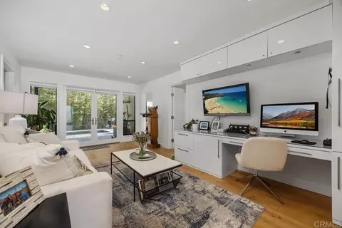 Other - 27 E St, Encinitas, CA 92024 photo 3 of 8
