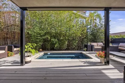 Exterior - 27 E St, Encinitas, CA 92024 photo 7 of 8