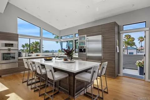 Kitchen - 27 E St, Encinitas, CA 92024 photo 1 of 4