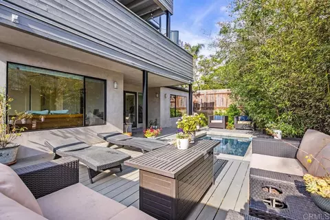Exterior - 27 E St, Encinitas, CA 92024 photo 8 of 8
