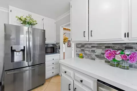 Kitchen - 3617 Esplanade St, Oceanside, CA 92056 photo 5 of 5