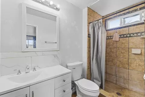 Bath - 3617 Esplanade St, Oceanside, CA 92056 photo 1 of 3
