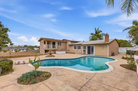 Exterior - 3617 Esplanade St, Oceanside, CA 92056 photo 5 of 12