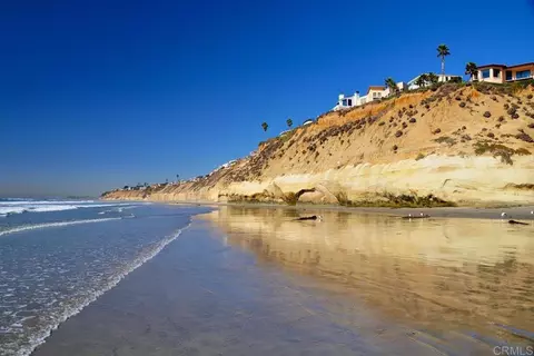 View/Area - 212 N Helix Ave, Solana Beach, CA 92075 photo 6 of 8