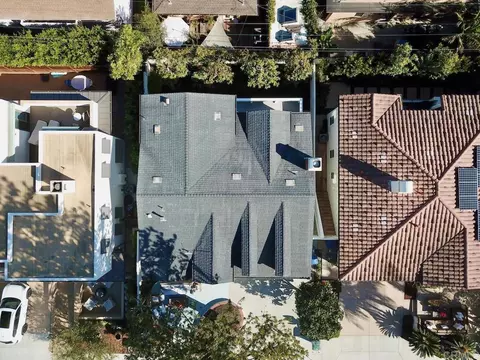 View/Area - 212 N Helix Ave, Solana Beach, CA 92075 photo 3 of 8