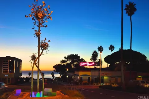 View/Area - 212 N Helix Ave, Solana Beach, CA 92075 photo 8 of 8