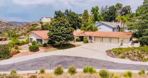 15245 La Plata Ct, Ramona, CA 92065
