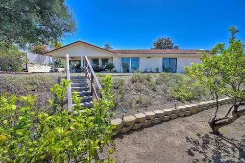 Exterior - 15245 La Plata Ct, Ramona, CA 92065 photo 5 of 12