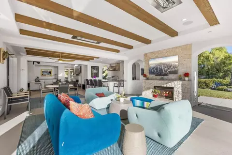 Living - 3226 Violet, Encinitas, CA 92024 photo 6 of 6