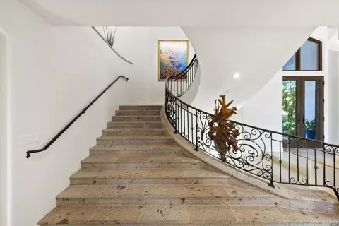 Entry Way - 3226 Violet, Encinitas, CA 92024 photo 3 of 4