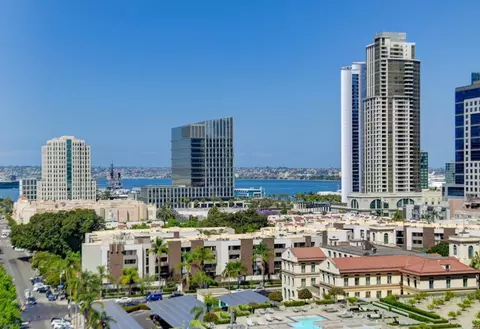645 Front St #1304, San Diego, CA 92101