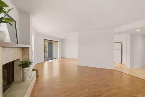 Living - 1972 Swallow Ln, Carlsbad, CA 92009 photo 6 of 8
