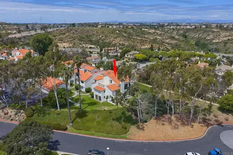 View/Area - 1972 Swallow Ln, Carlsbad, CA 92009 photo 12 of 13