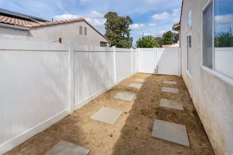 Exterior - 32599 Strigel Ct, Temecula, CA 92592 photo 3 of 3