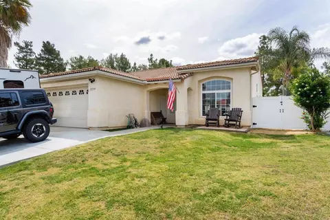 32599 Strigel Ct, Temecula, CA 92592