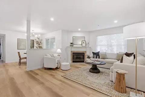 150 N River Cir N #105, Oceanside, CA 92057