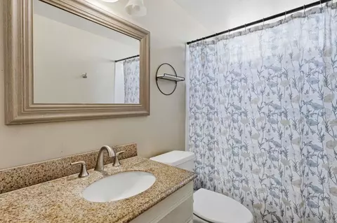 Bath - 727 Mclain St, Escondido, CA 92027 photo 6 of 6
