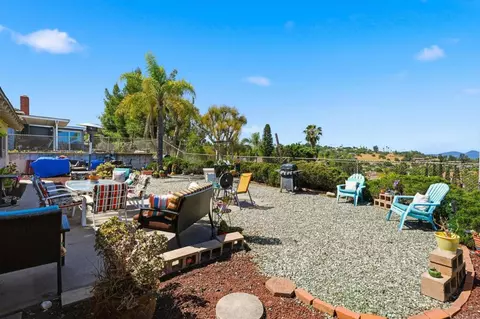 Exterior - 727 Mclain St, Escondido, CA 92027 photo 9 of 10