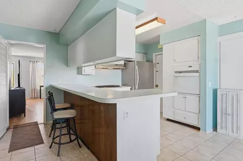 Kitchen - 727 Mclain St, Escondido, CA 92027 photo 5 of 5