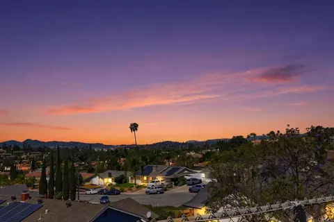 View/Area - 727 Mclain St, Escondido, CA 92027 photo 8 of 8