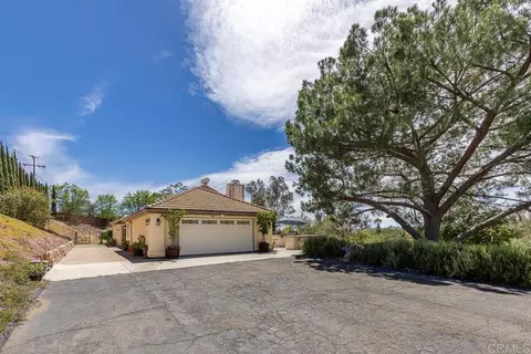 13311 Hillstar Ln, Valley Center, CA 92082