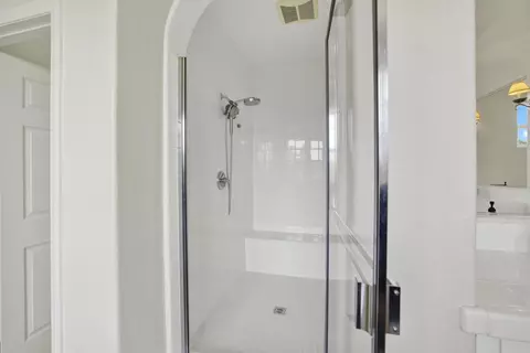 Bath - 1551 Fairway, Encinitas, CA 92024 photo 4 of 5