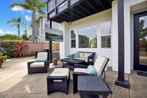 Exterior - 1551 Fairway, Encinitas, CA 92024 photo 4 of 5