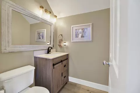 Bath - 1551 Fairway, Encinitas, CA 92024 photo 1 of 5