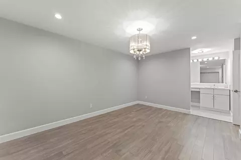 Bedroom - 127 W Glaucus #B, Encinitas, CA 92024 photo 3 of 4