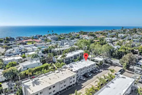 127 W Glaucus #B, Encinitas, CA 92024