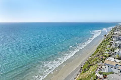 View/Area - 127 W Glaucus #B, Encinitas, CA 92024 photo 3 of 3