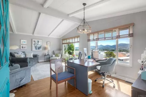 1930 W San Marcos Blvd #10, San Marcos, CA 92078
