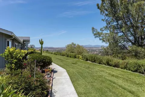 Exterior - 4378 Dowitcher Way, Oceanside, CA 92057 photo 10 of 12