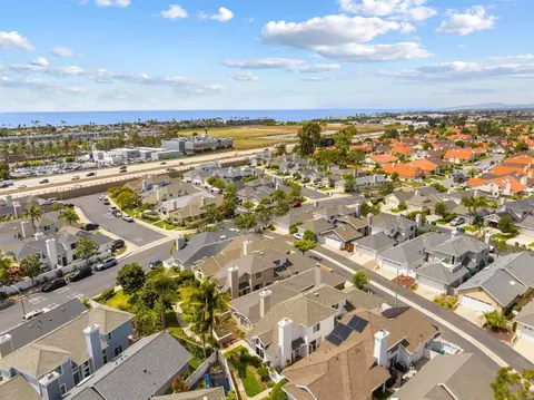 View/Area - 836 Windcrest Dr, Carlsbad, CA 92011 photo 2 of 8
