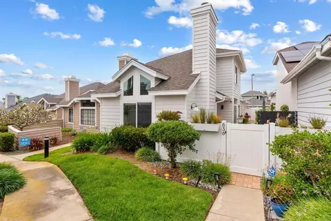 836 Windcrest Dr, Carlsbad, CA 92011