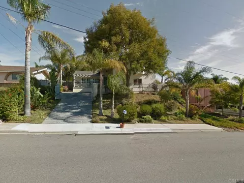 4208 Park Dr, Carlsbad, CA 92008