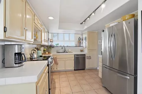 Kitchen - 1051 Freedom Ct, Del Mar, CA 92014 photo 1 of 4