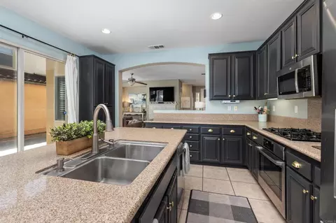 1625 Falling Star Dr, Chula Vista, CA 91915